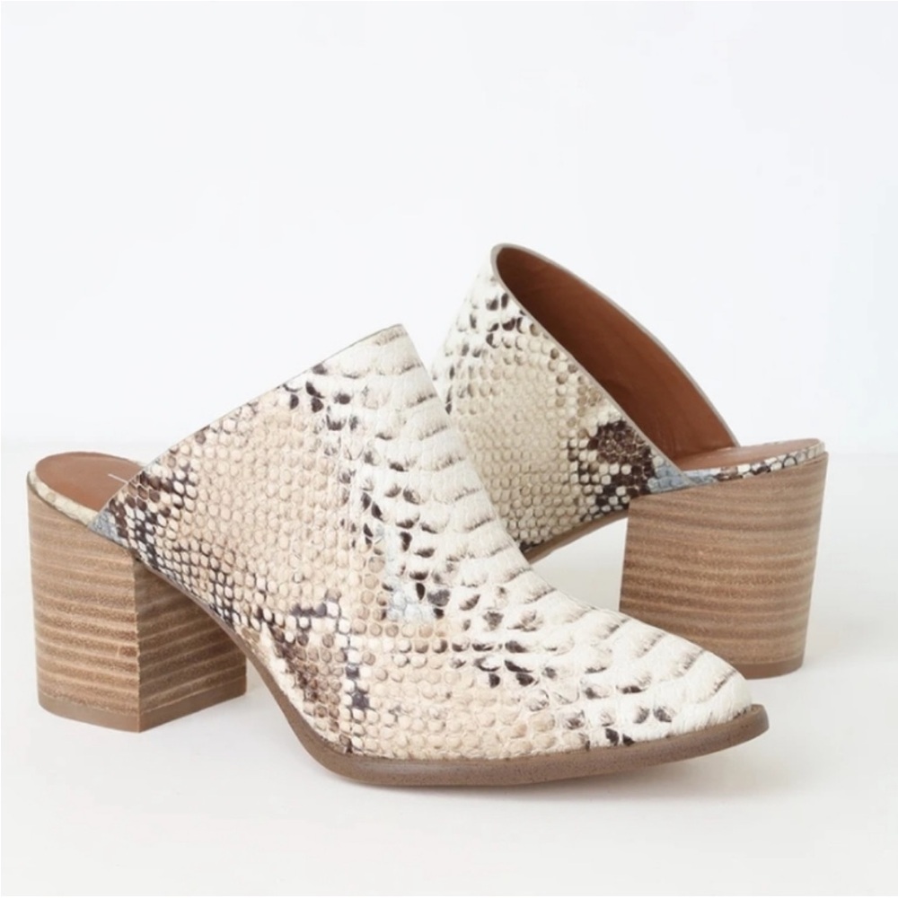 NWT Report Tatum Snakeskin Heeled Mule Sz. 9